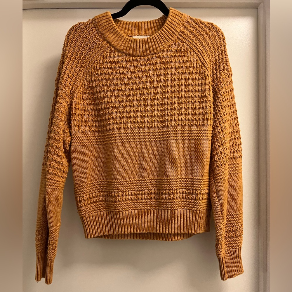 EUC Universal Thread Mustard Crop Sweater